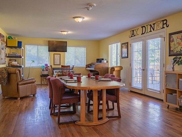 JAXPOINTE AT SAULSBURY CT ASSISTED LIVING